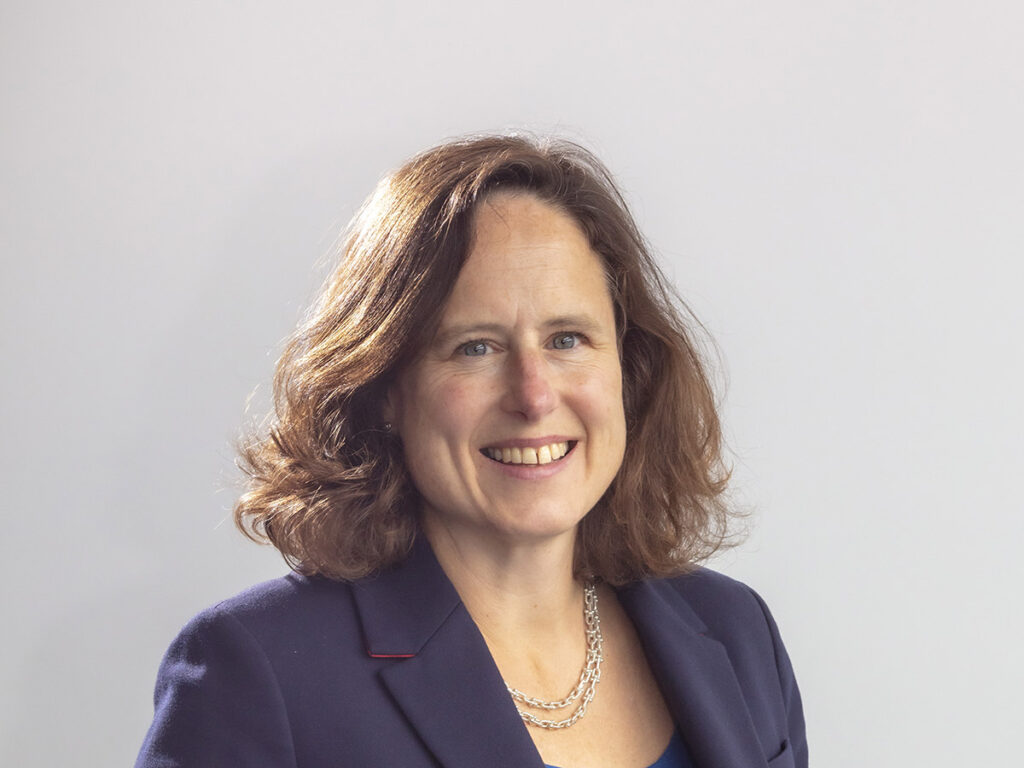 Roz Aip Head And Shoulders Photo