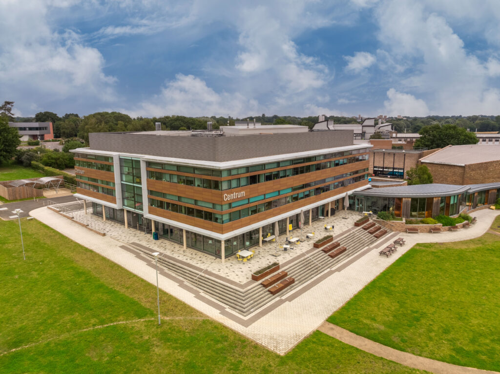 Centrum Exteriror